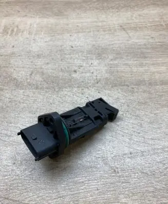 Volvo S60 Mass air flow meter F00C2G2064 1900021C