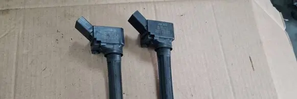 Audi A5 Sportback 8TA High voltage ignition coil 06L905110D