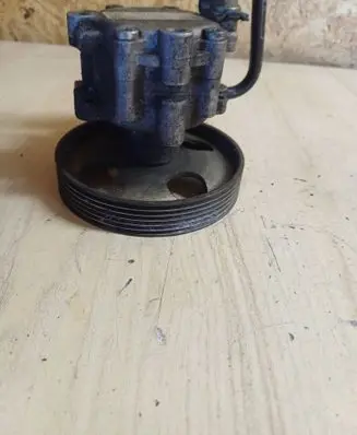 Power steering pump