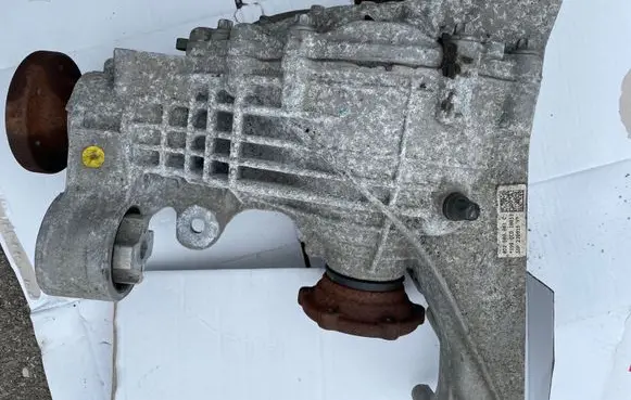 Audi Q7 4M Rear differential 02D500043C