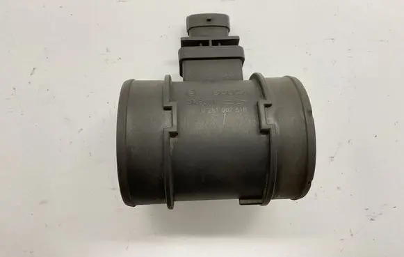 Opel Zafira B Mass air flow meter 0281002618