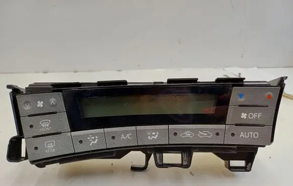 Toyota Prius (XW30) Climate control unit 75D725