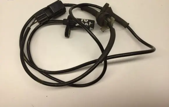 Volvo V70 ABS brake wheel speed sensor 9467560