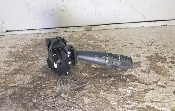 Jeep Grand Cherokee (WK) Wiper control stalk 05143310AB 0765094031 43165A
