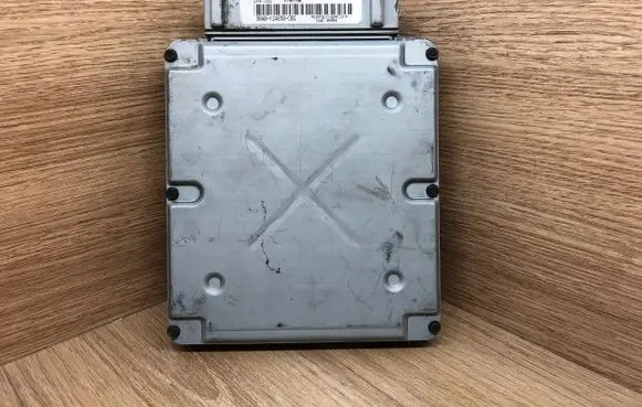 Ford Focus Engine control unit/module 98AB12A650CBG DKMSU1XBMCCK