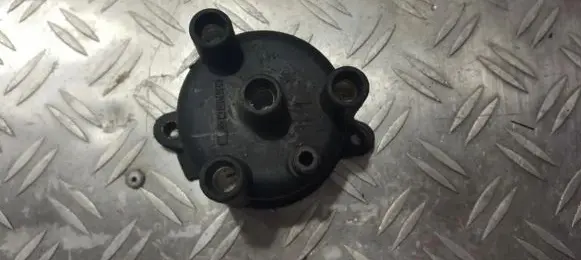 Suzuki Swift Cultus Spark distributor cap 