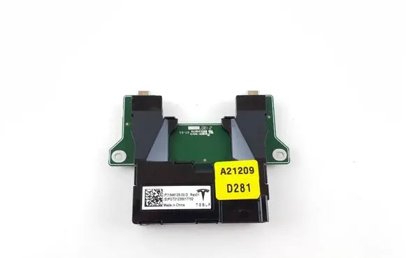 Tesla Model 3 USB socket connector 154612900D