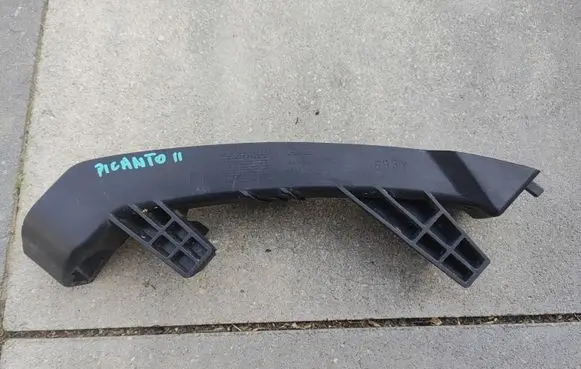 KIA Picanto Front bumper mounting bracket 865171Y000