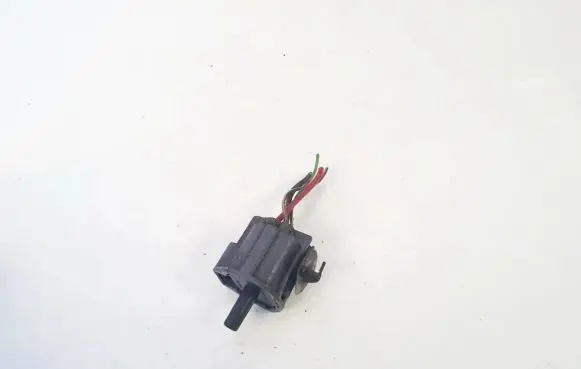 Volkswagen Golf V Brake pedal sensor switch