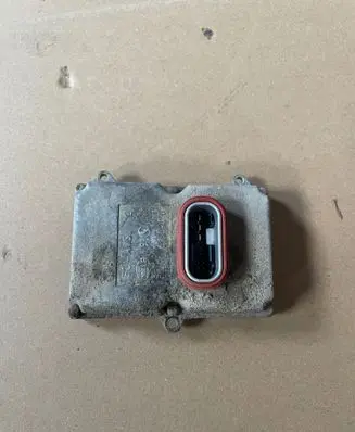 Mercedes-Benz E W211 Headlight ballast module Xenon 74061700