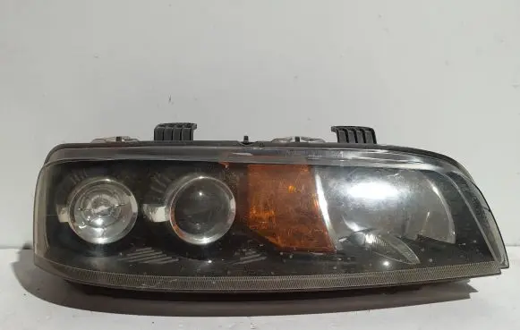 Fiat Punto (188) Headlight/headlamp 89100956