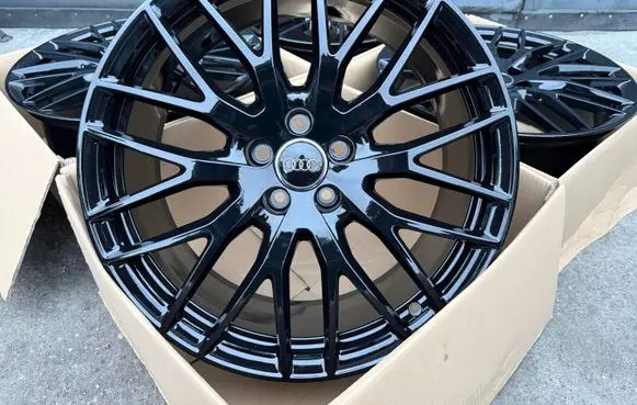 Audi TT TTS RS Mk3 8S R20 alloy rim 8S0601025AR