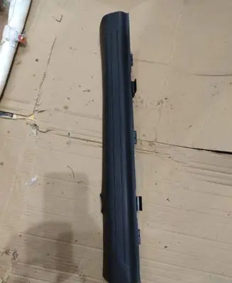 KIA EV6 Front sill trim cover 85880CV000