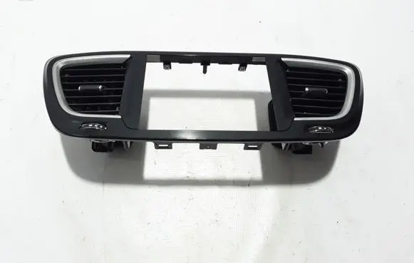 Chrysler Pacifica Dash center air vent grill
