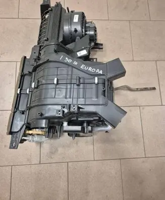 Interior heater climate box assembly
