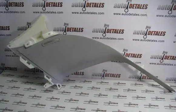 Mercedes-Benz GL X164 (D)pillar trim (top) A1646905325