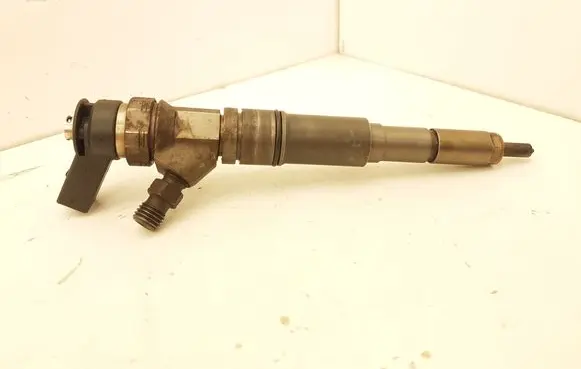 BMW 7 E65 E66 Fuel injector 7788812