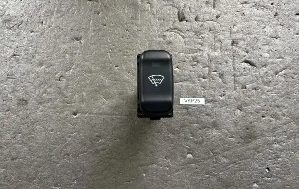Mitsubishi Pajero Wiper switch MR402470