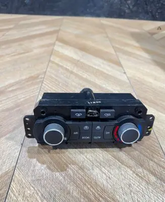 Chevrolet Epica Climate control unit 95967302 DJZ100319053