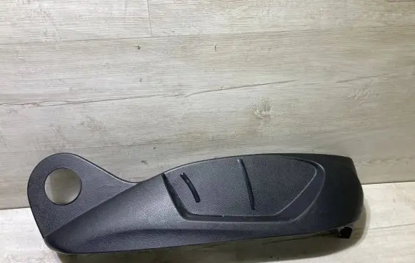 Audi A3 S3 8V Front door seat control surround trim 8V0881326C