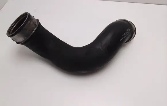 Mercedes-Benz E W211 Intercooler hose/pipe A2115282282Q3