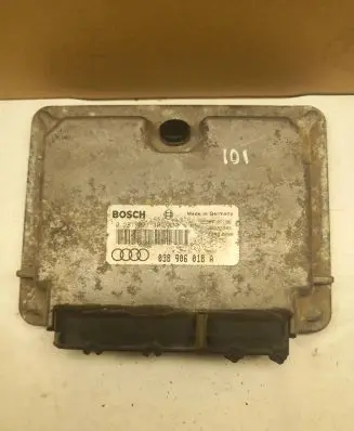 Audi A3 S3 8L Engine control unit/module 038906018A 0281001409