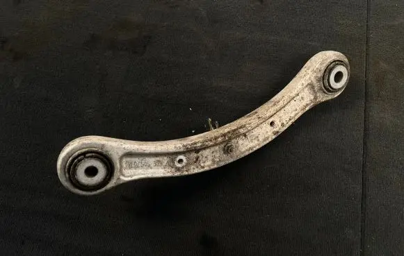 Porsche Cayenne (92A) Rear upper control arm/wishbone 7L0505375A