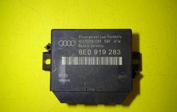 Audi A6 S6 C5 4B Parking PDC control unit/module 8E0919283