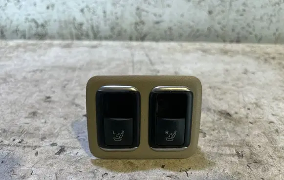 Mercedes-Benz GL X166 Seat control switch 10061206