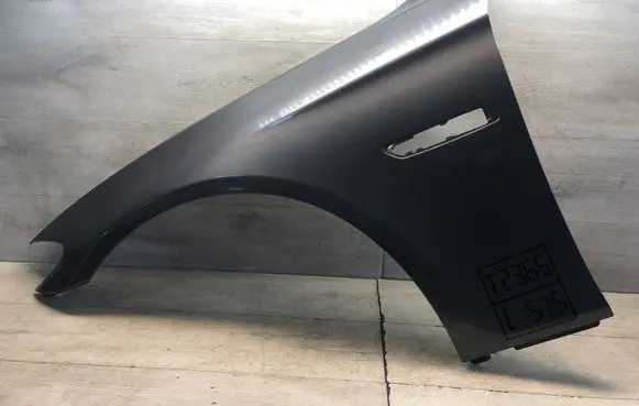 BMW 5 F10 F11 Fender