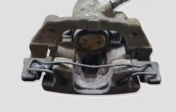 Mazda 3 II Rear brake caliper