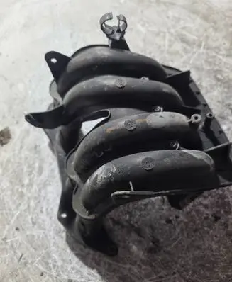 Peugeot 307 Intake manifold 9631980380