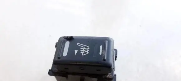 Nissan X-Trail T30 Seat heating switch