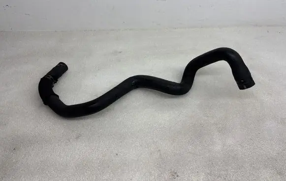 Peugeot 407 Coolant pipe/hose 