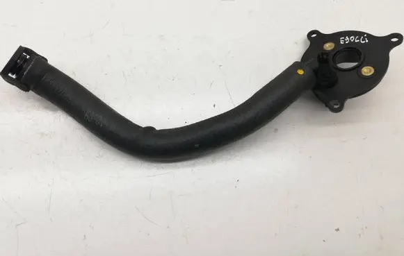 BMW 3 E90 E91 Breather hose/pipe 70307814