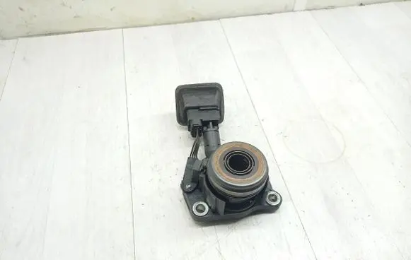 Peugeot 508 Clutch slave cylinder 9688476680