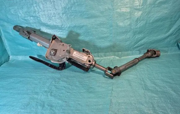 Volkswagen Golf VII Steering wheel axle 5Q1419502AC 1507240103