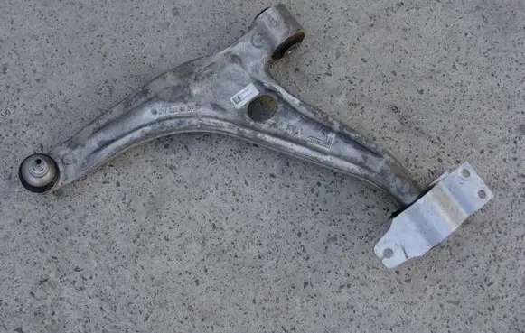 Mercedes-Benz A W177 Front control arm 2473330300