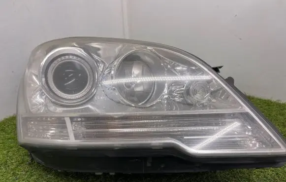 Mercedes-Benz ML W164 Headlight/headlamp