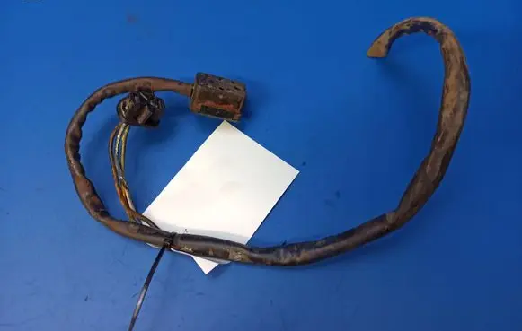 Mercedes-Benz COMPAKT W115 Headlight/headlamp wiring loom/harness 9626