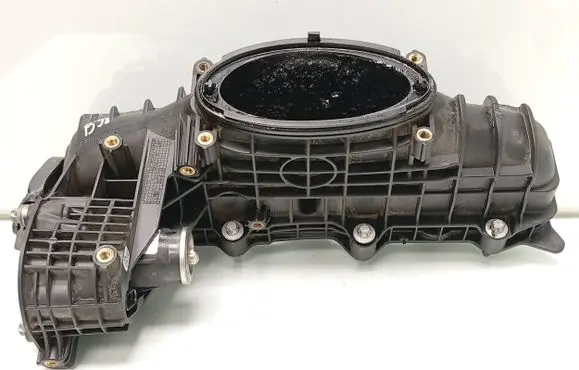 Mercedes-Benz C W205 Intake manifold A6510905737