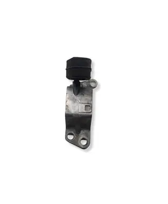 Chrysler Pacifica Muffler mount bracket/holder 6639 68250053AA
