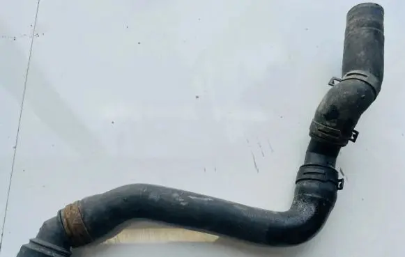 Audi A3 S3 8L Engine coolant pipe/hose 1j0122101a