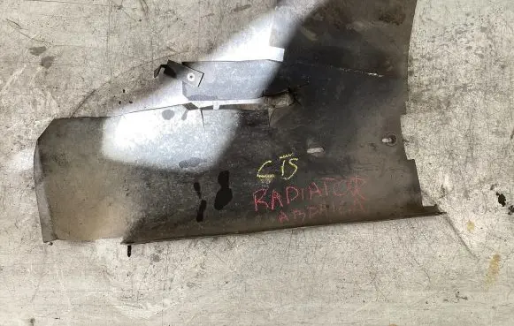 Cadillac CTS Radiator trim 