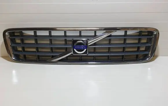 Volvo XC90 Front bumper upper radiator grill 30678983 30678980 R235B