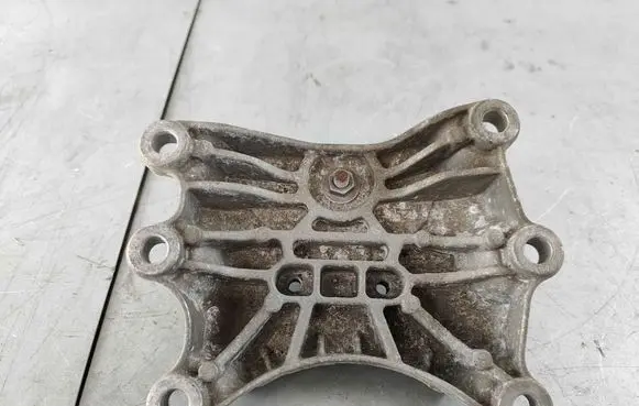 Porsche Macan (95B) Gearbox mounting bracket 95b399115 8K0399115S 95B399115