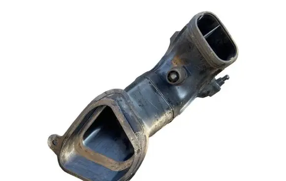Opel Zafira C Air intake duct part 1051672S02