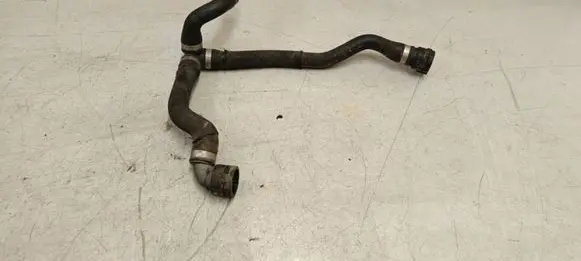 BMW X5 G05 Engine coolant pipe/hose 8592631
