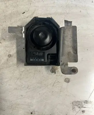 Audi A6 S6 C6 4F Alarm system siren 1k0951605c