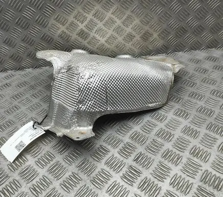 BMW X6 G06 Heat shield in engine bay 7424937